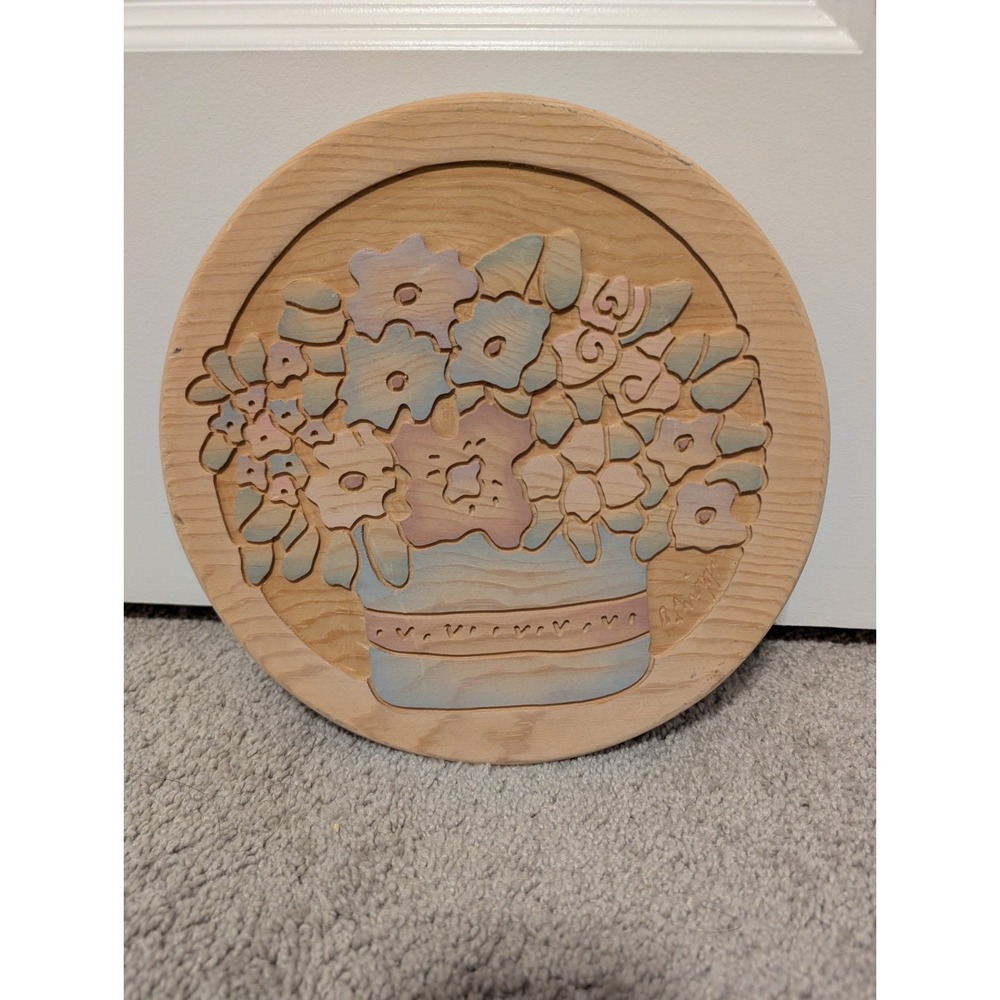 Vntg. Hand Carved Wooden‎ Floral Basket Wall Plaque Country Signed P.Briggs 1988